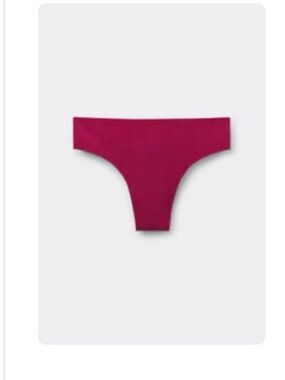 Intimissimi Seamless Cotton Brazilian Briefs - Red